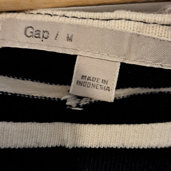 GAP Striped Dress - Picture 2 of 5